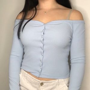 Me to We off the shoulder